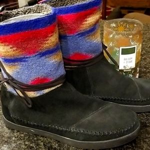 Tom's Boots